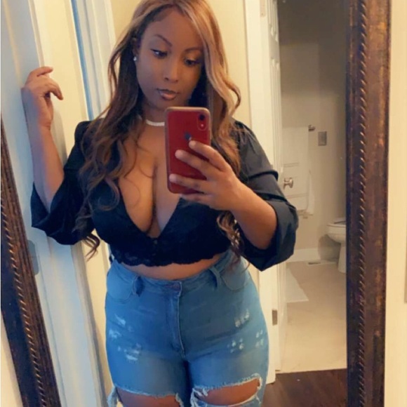 Meet your Posher, C - Picture 3 of 3